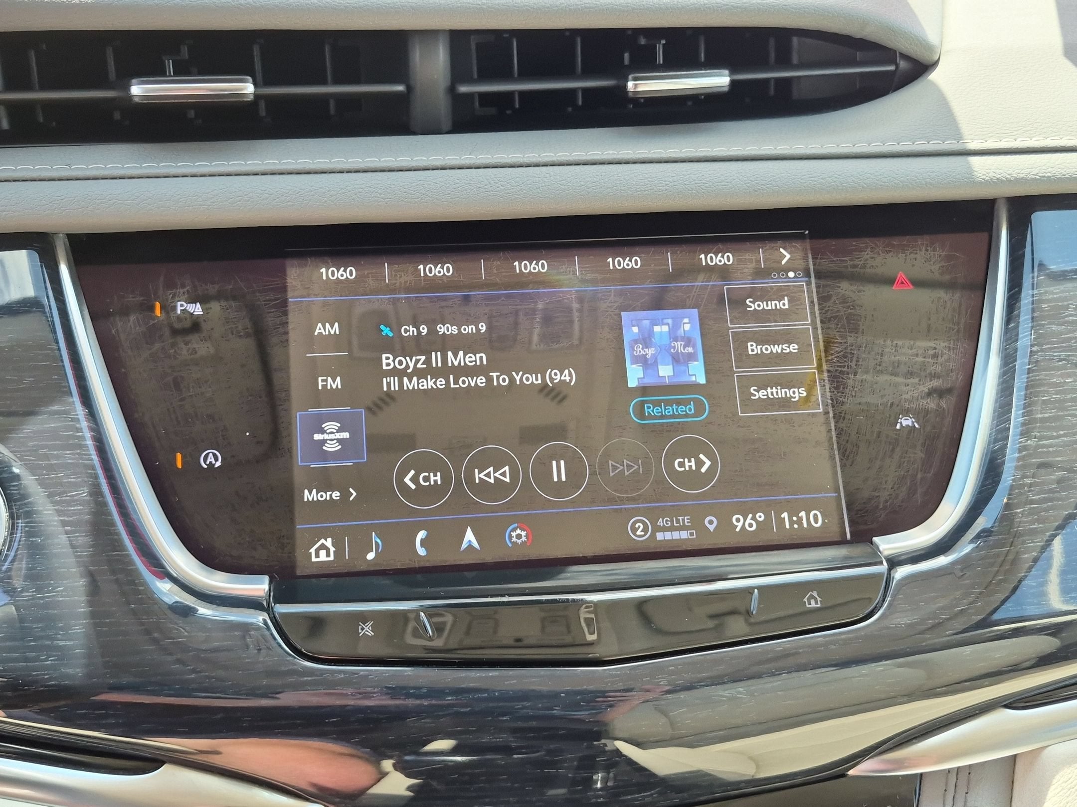 2024 Cadillac XT6 Premium Luxury