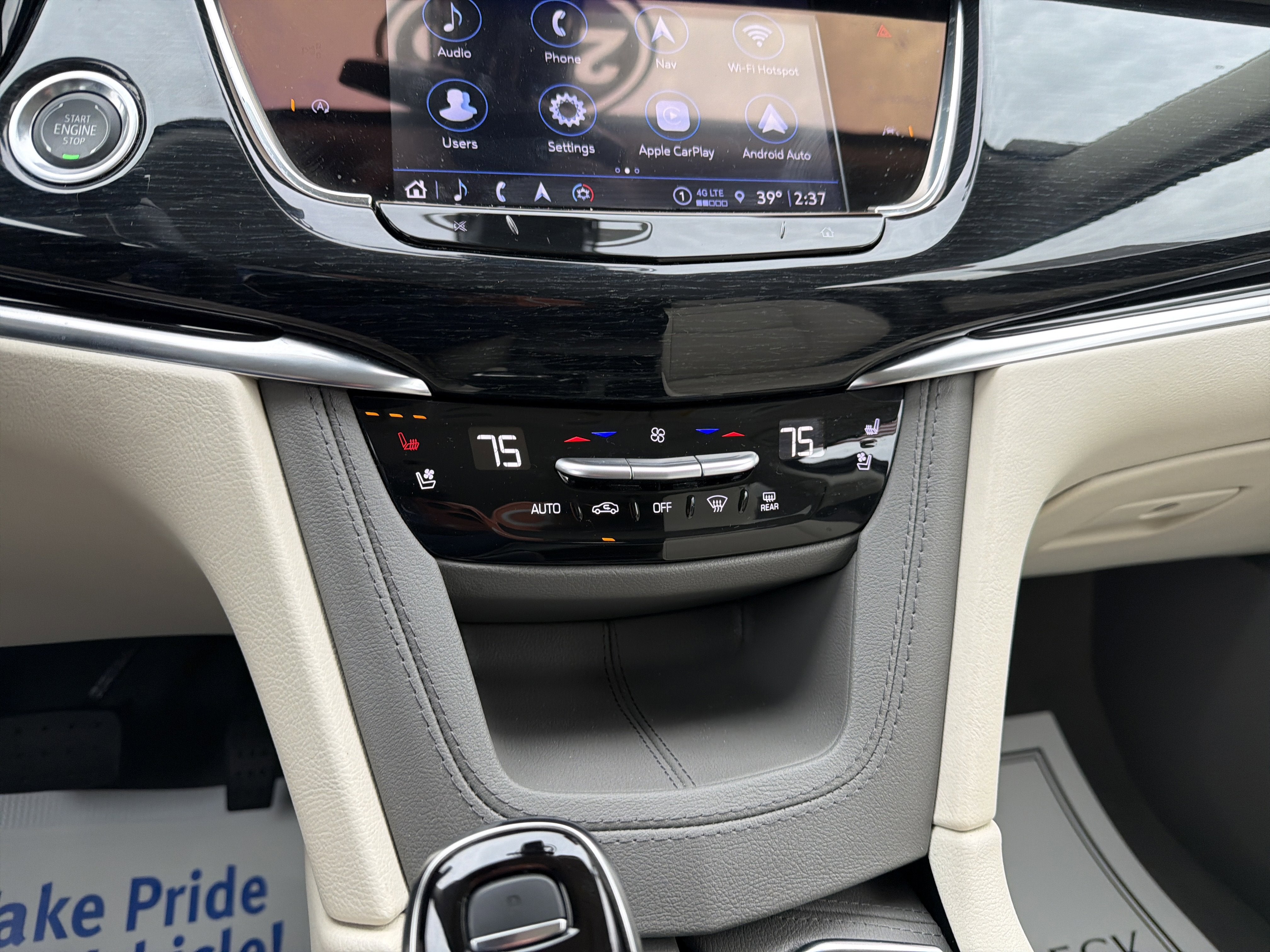 2025 Cadillac XT6 Premium Luxury