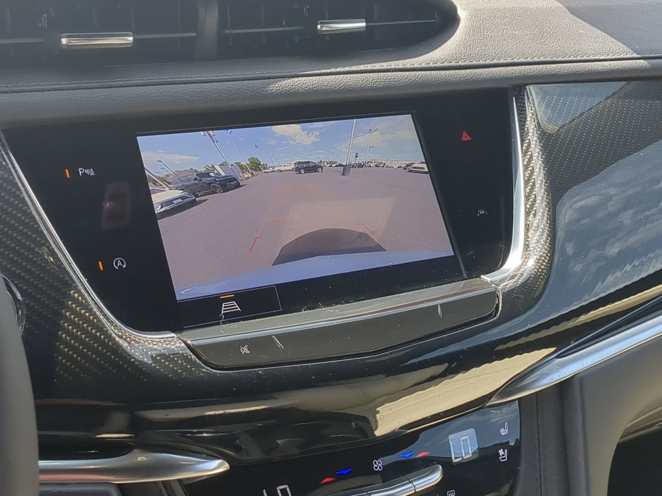 2024 Cadillac XT6 Sport