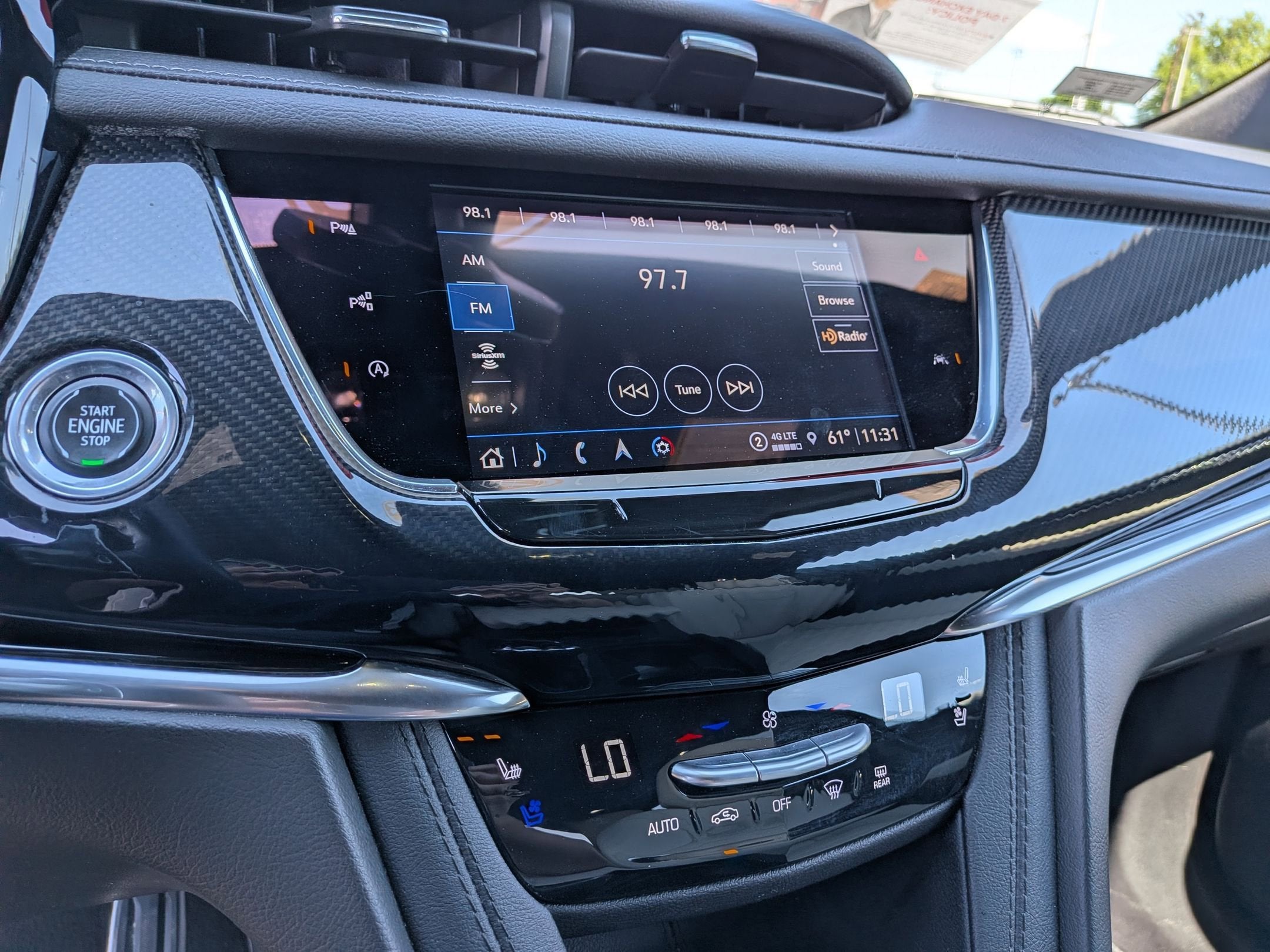 2023 Cadillac XT6 Sport