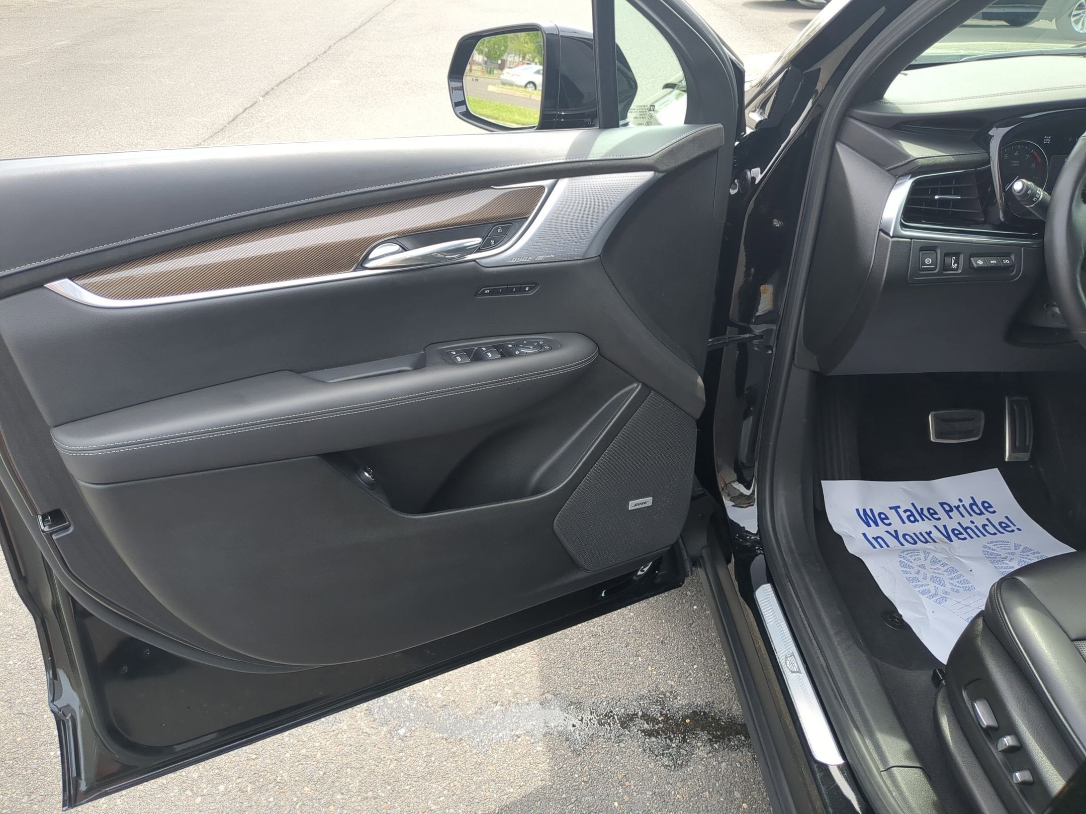 2024 Cadillac XT6 Sport