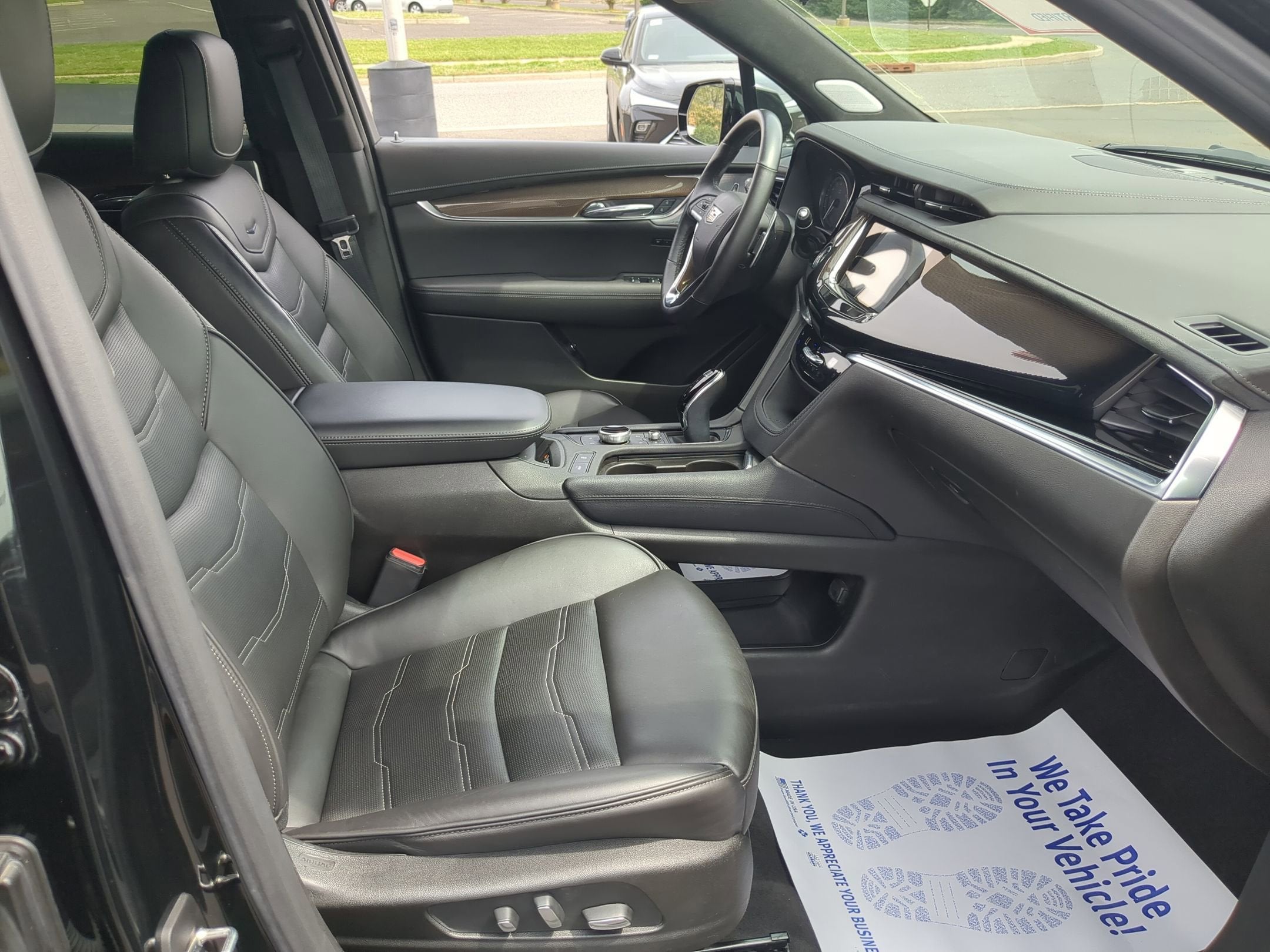 2024 Cadillac XT6 Sport