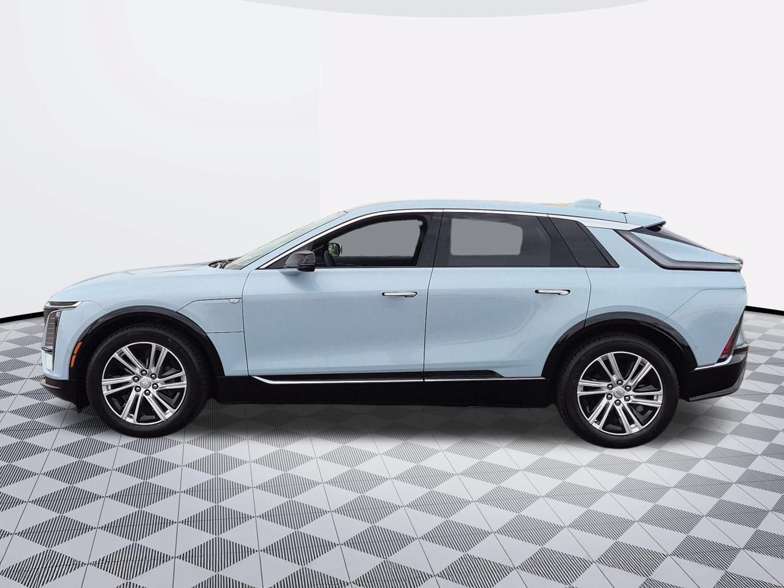 2024 Cadillac LYRIQ Tech