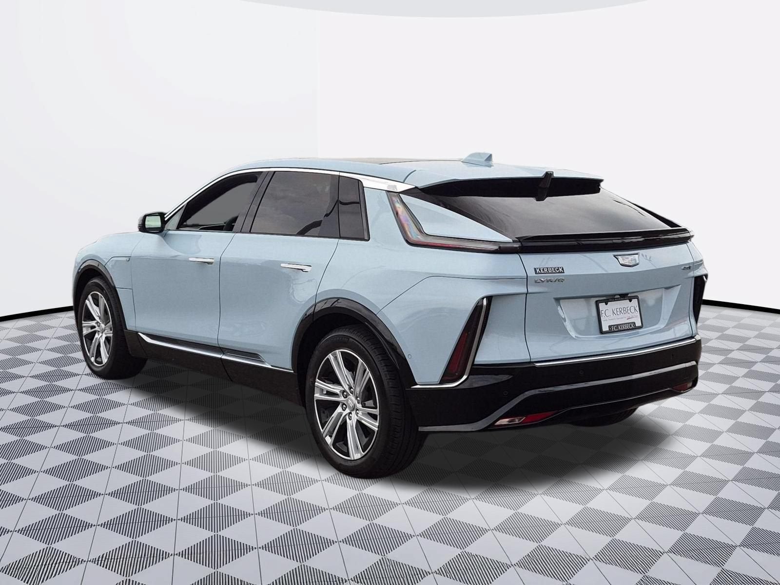 2024 Cadillac LYRIQ Tech