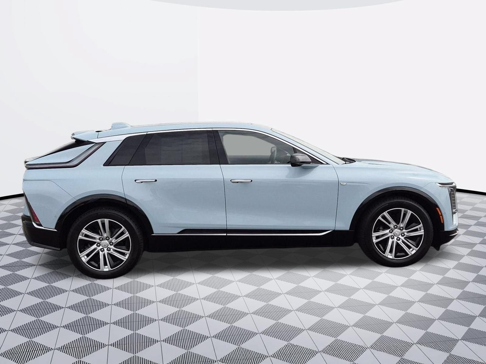 2024 Cadillac LYRIQ Tech