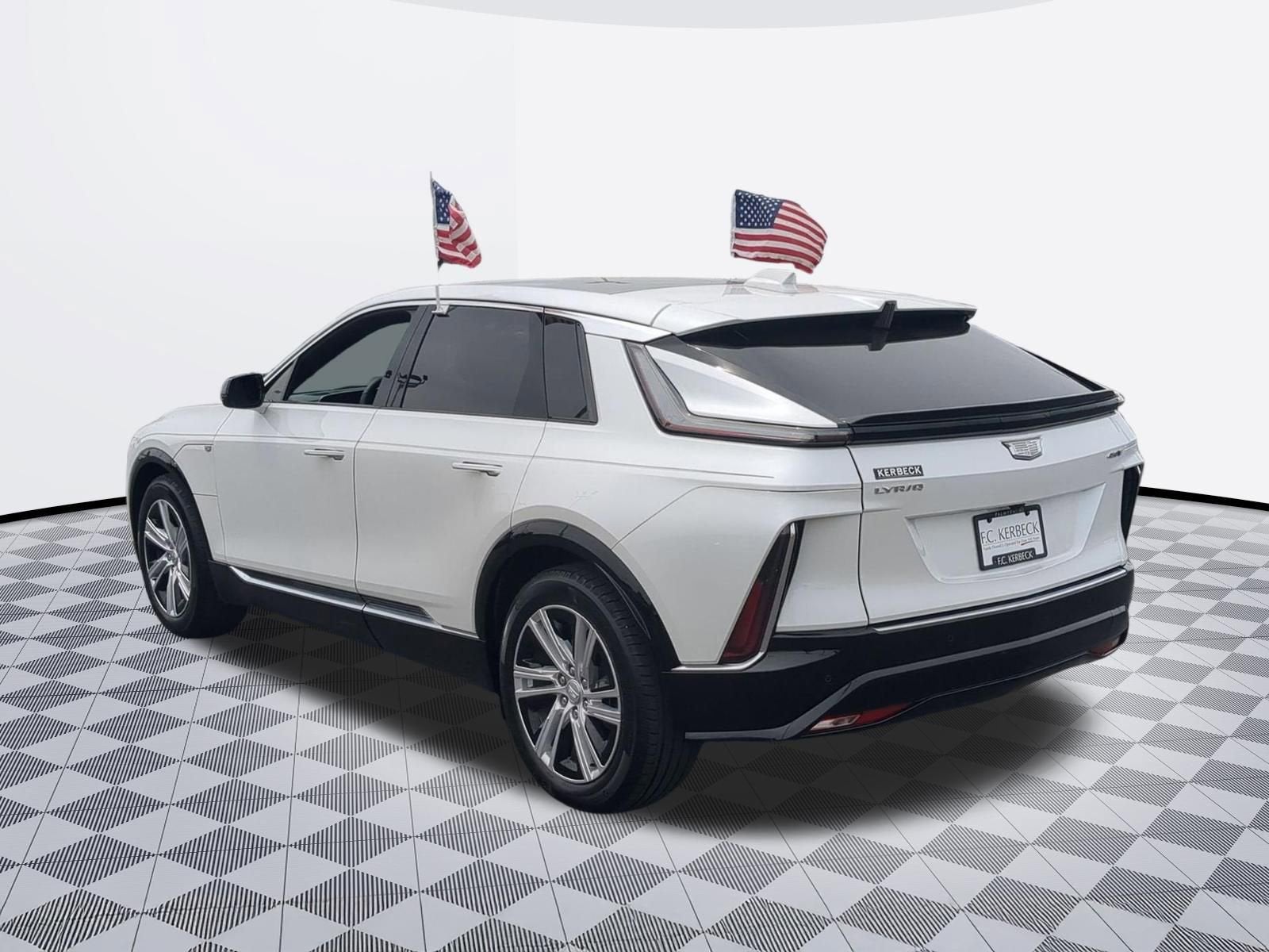 2024 Cadillac LYRIQ Tech