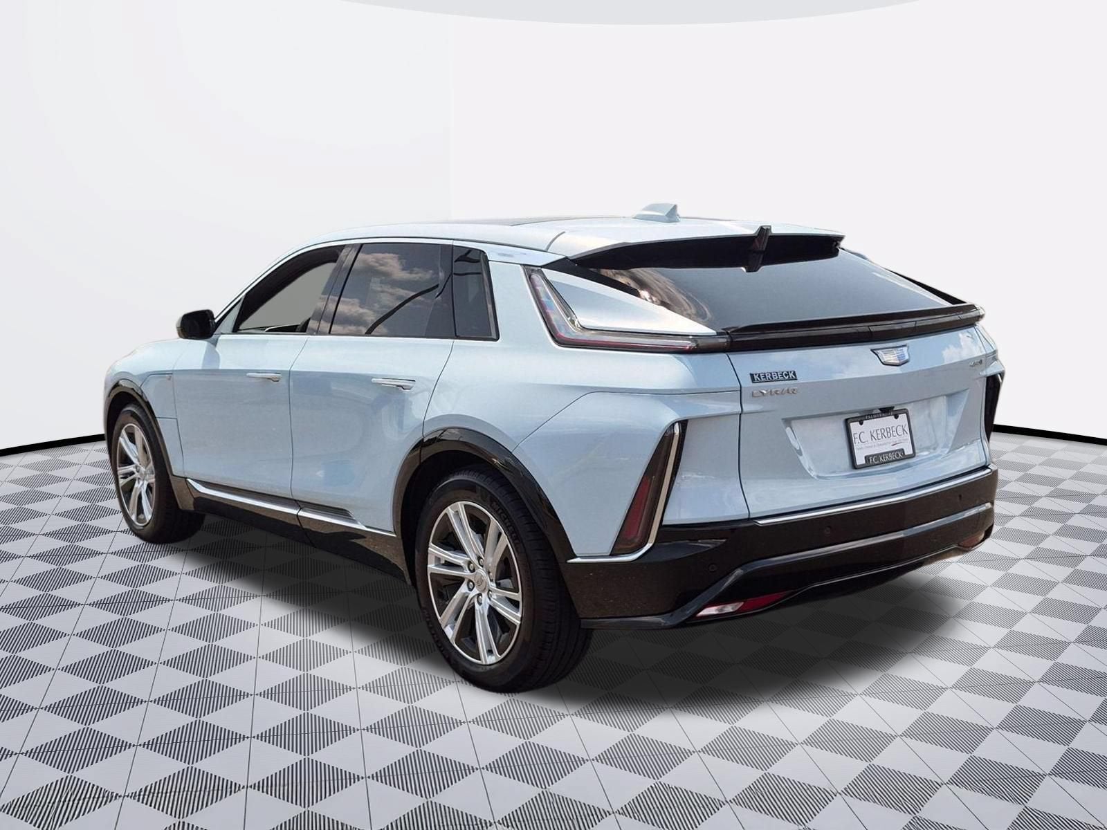 2024 Cadillac LYRIQ Tech