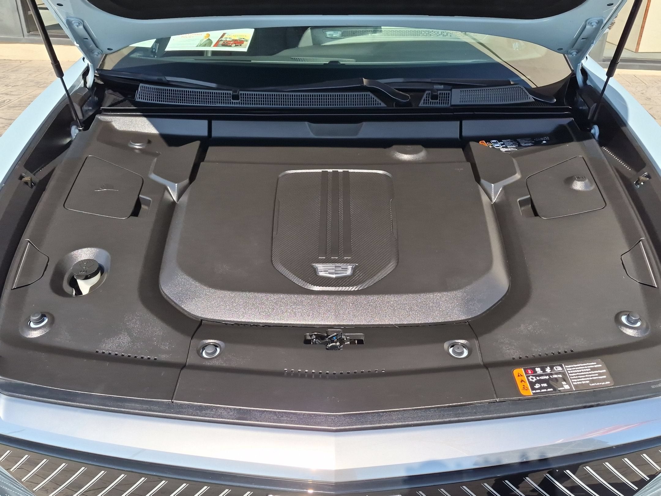 2024 Cadillac LYRIQ Tech