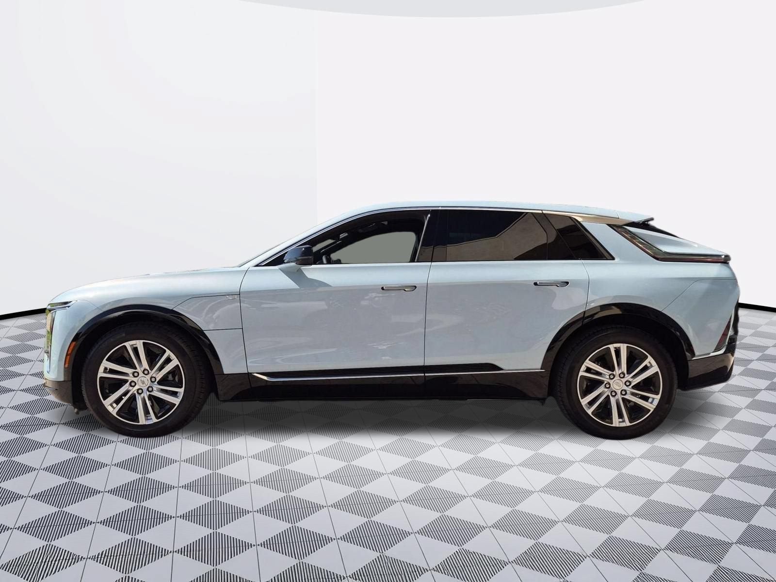 2024 Cadillac LYRIQ Tech