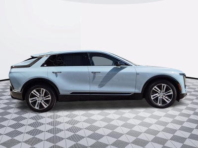 2024 Cadillac LYRIQ Tech