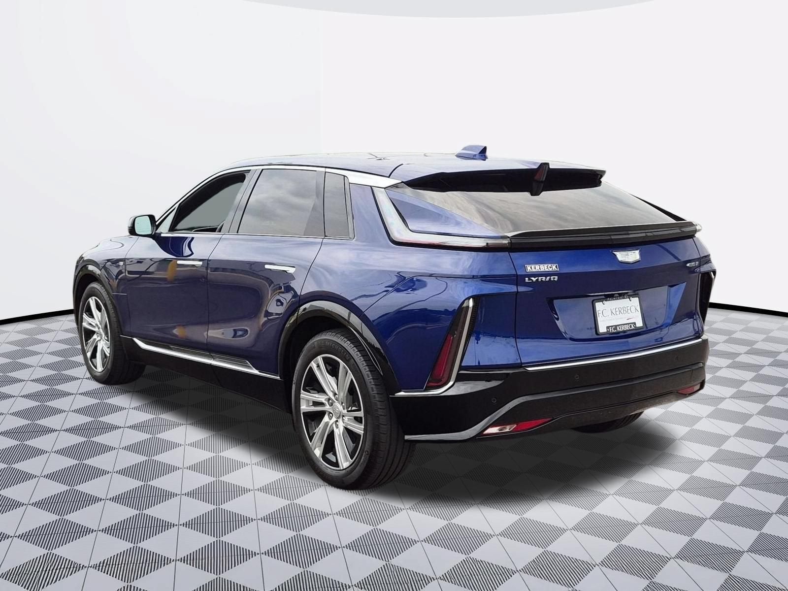 2024 Cadillac LYRIQ Tech