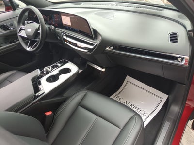 2024 Cadillac LYRIQ Tech