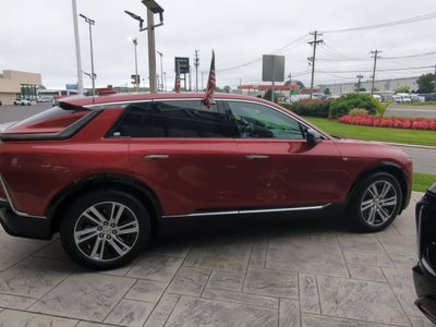 2024 Cadillac LYRIQ Tech