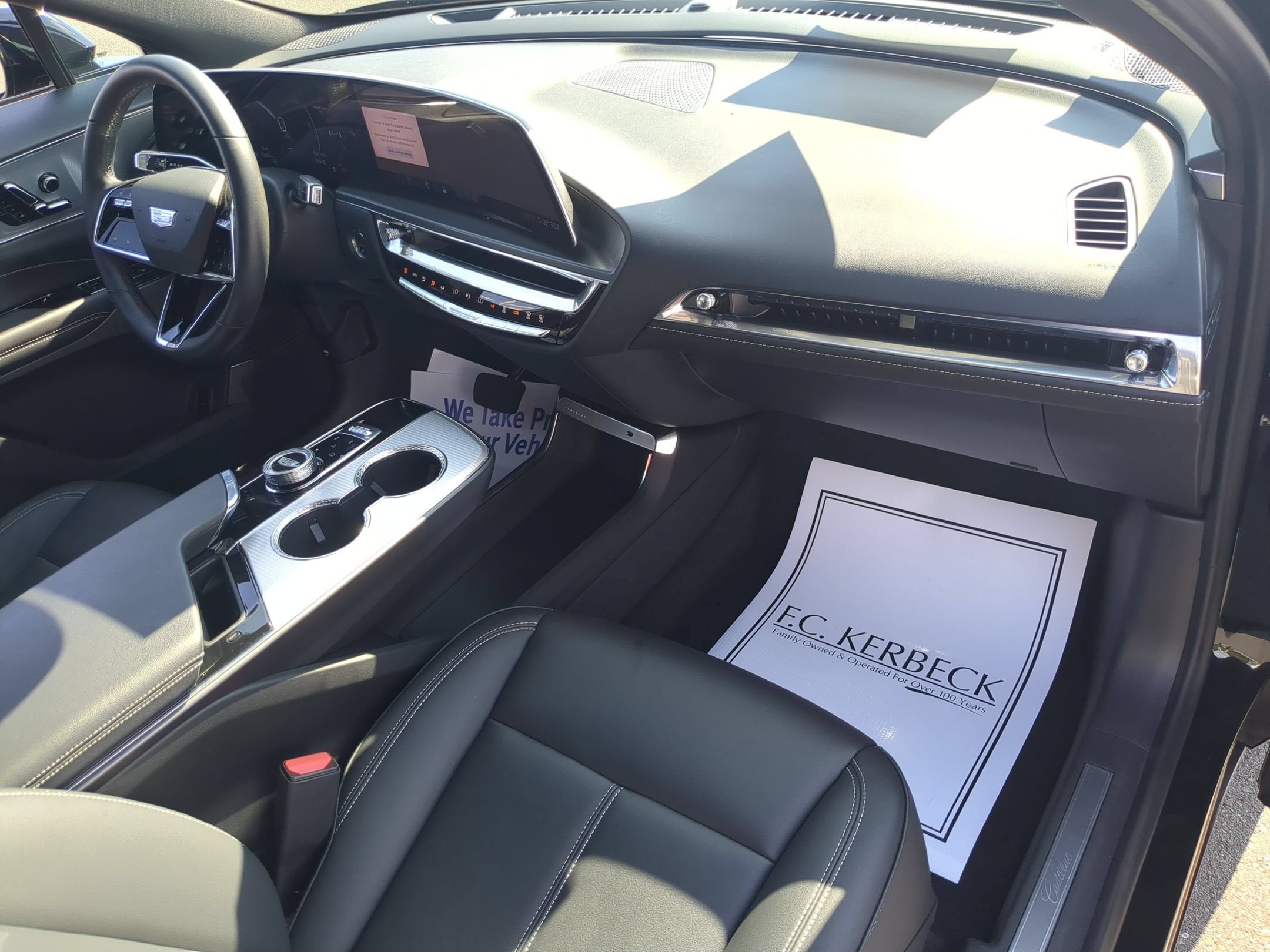 2024 Cadillac LYRIQ Tech