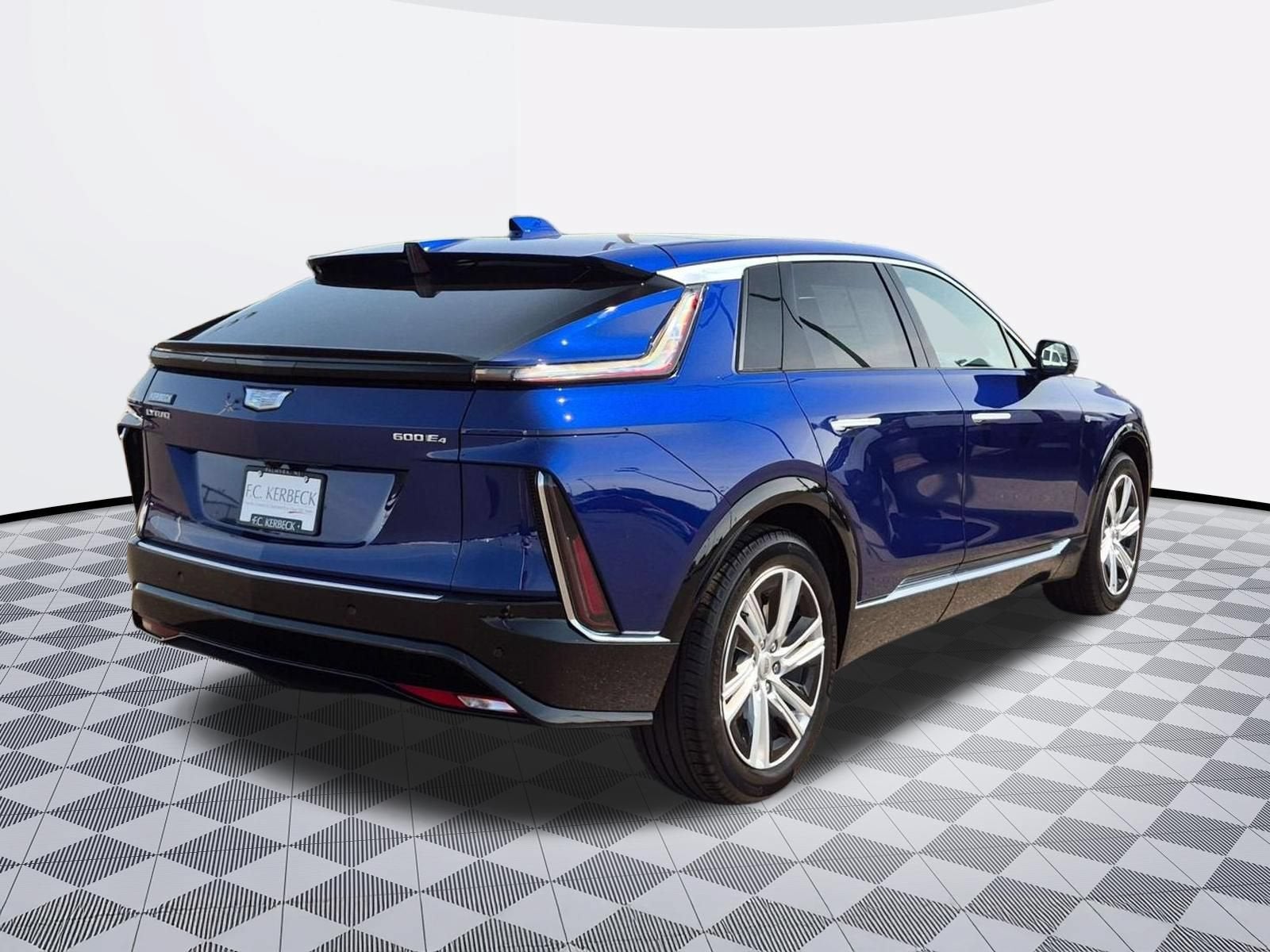 2024 Cadillac LYRIQ Tech