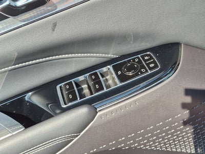 2024 Cadillac LYRIQ Tech