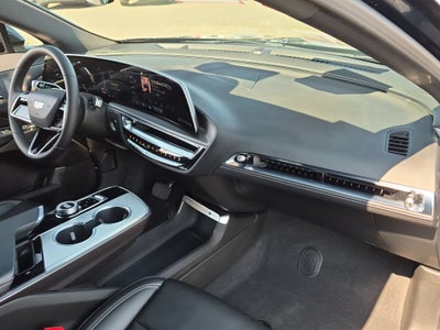 2024 Cadillac LYRIQ Tech