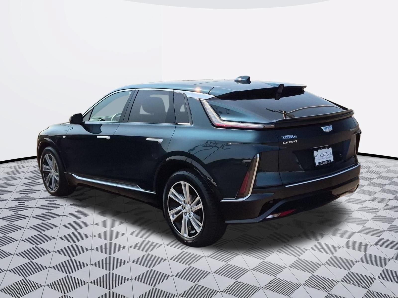 2024 Cadillac LYRIQ Tech