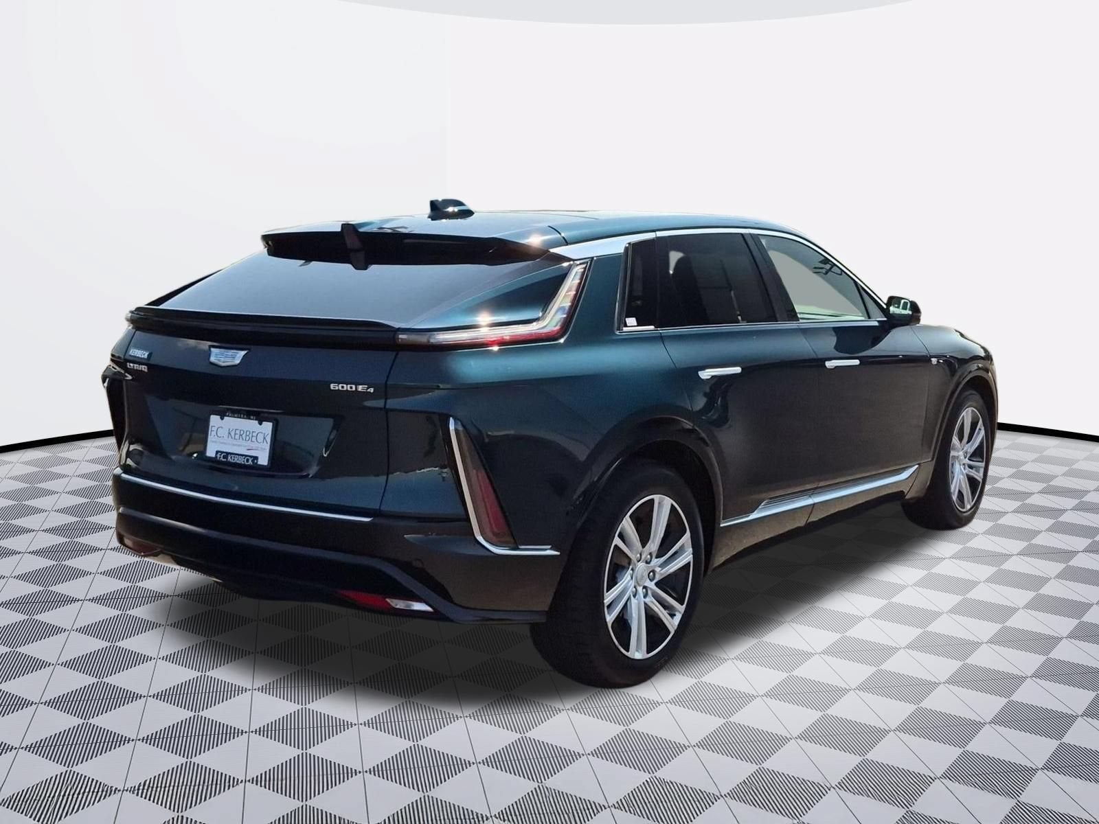2024 Cadillac LYRIQ Tech