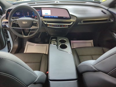 2024 Cadillac LYRIQ Luxury 1