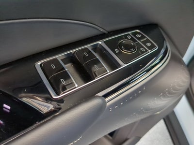2024 Cadillac LYRIQ Luxury 1