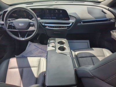 2024 Cadillac LYRIQ Luxury 1