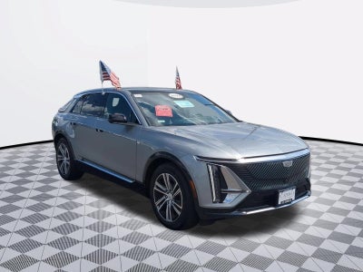 2024 Cadillac LYRIQ Luxury 1
