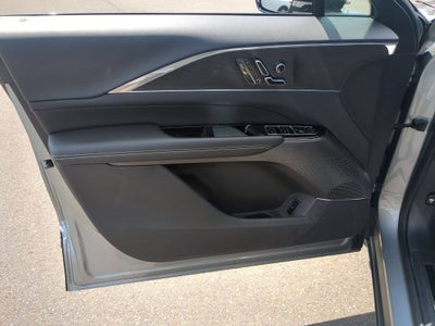 2024 Cadillac LYRIQ Luxury 1