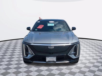 2024 Cadillac LYRIQ Luxury 1