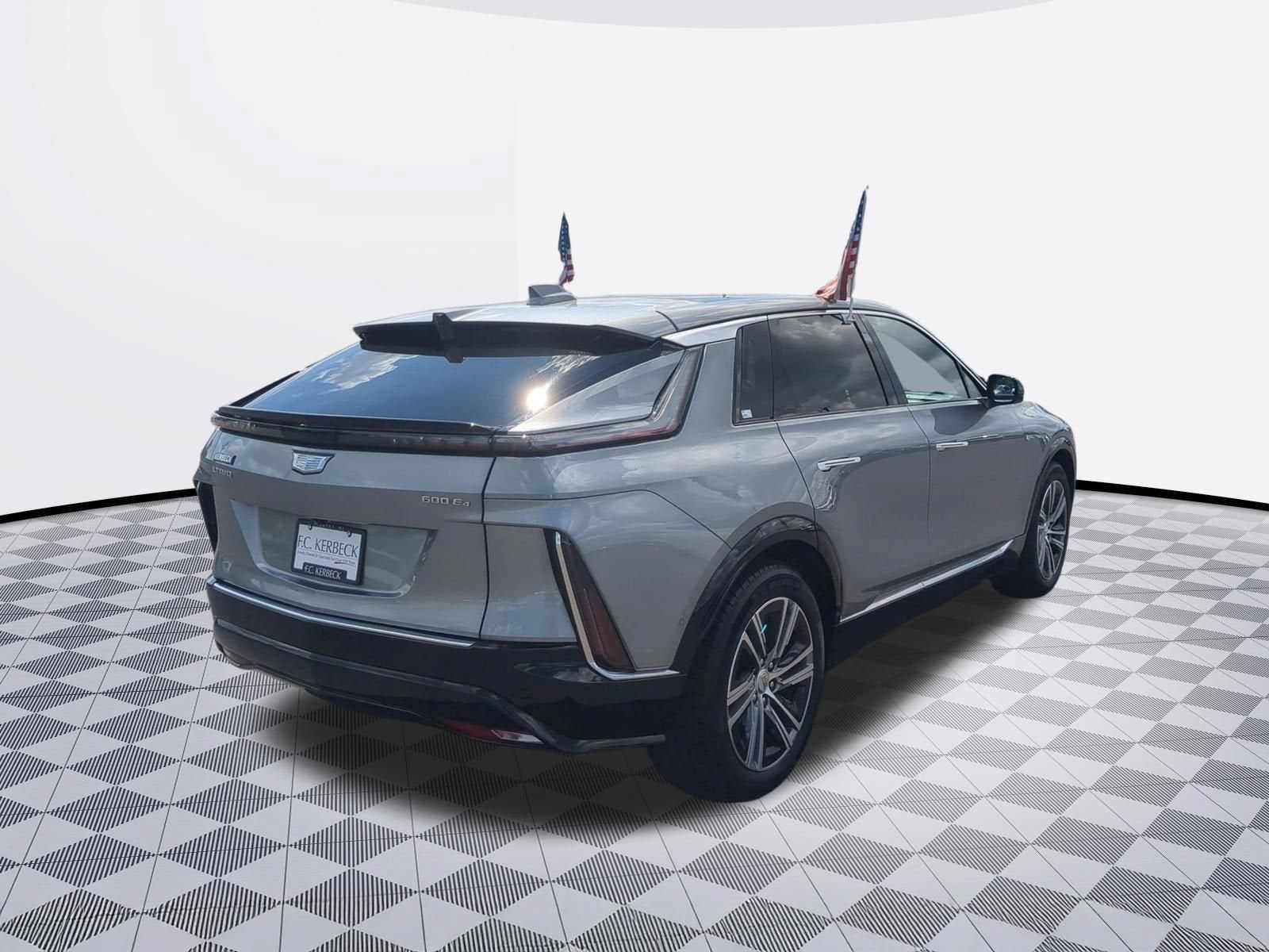 2024 Cadillac LYRIQ Luxury 1