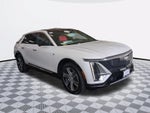 2024 Cadillac LYRIQ Luxury 2