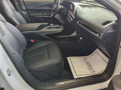 2024 Cadillac LYRIQ Luxury 2