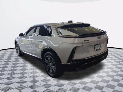 2024 Cadillac LYRIQ Luxury 2