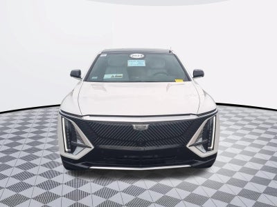 2024 Cadillac LYRIQ Luxury 2