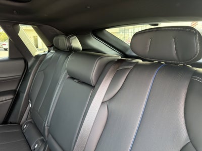 2024 Cadillac LYRIQ Luxury 2