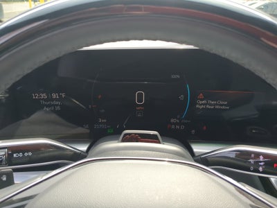 2024 Cadillac LYRIQ Luxury 2