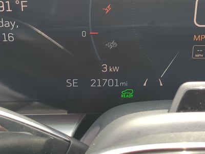 2024 Cadillac LYRIQ Luxury 2