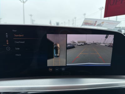 2024 Cadillac LYRIQ Luxury 2