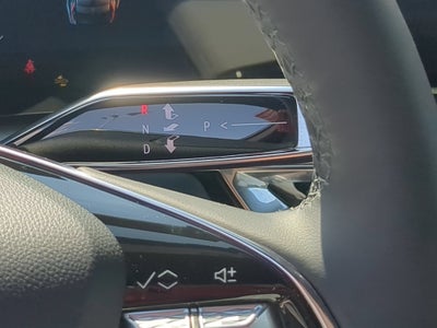 2024 Cadillac LYRIQ Luxury 2
