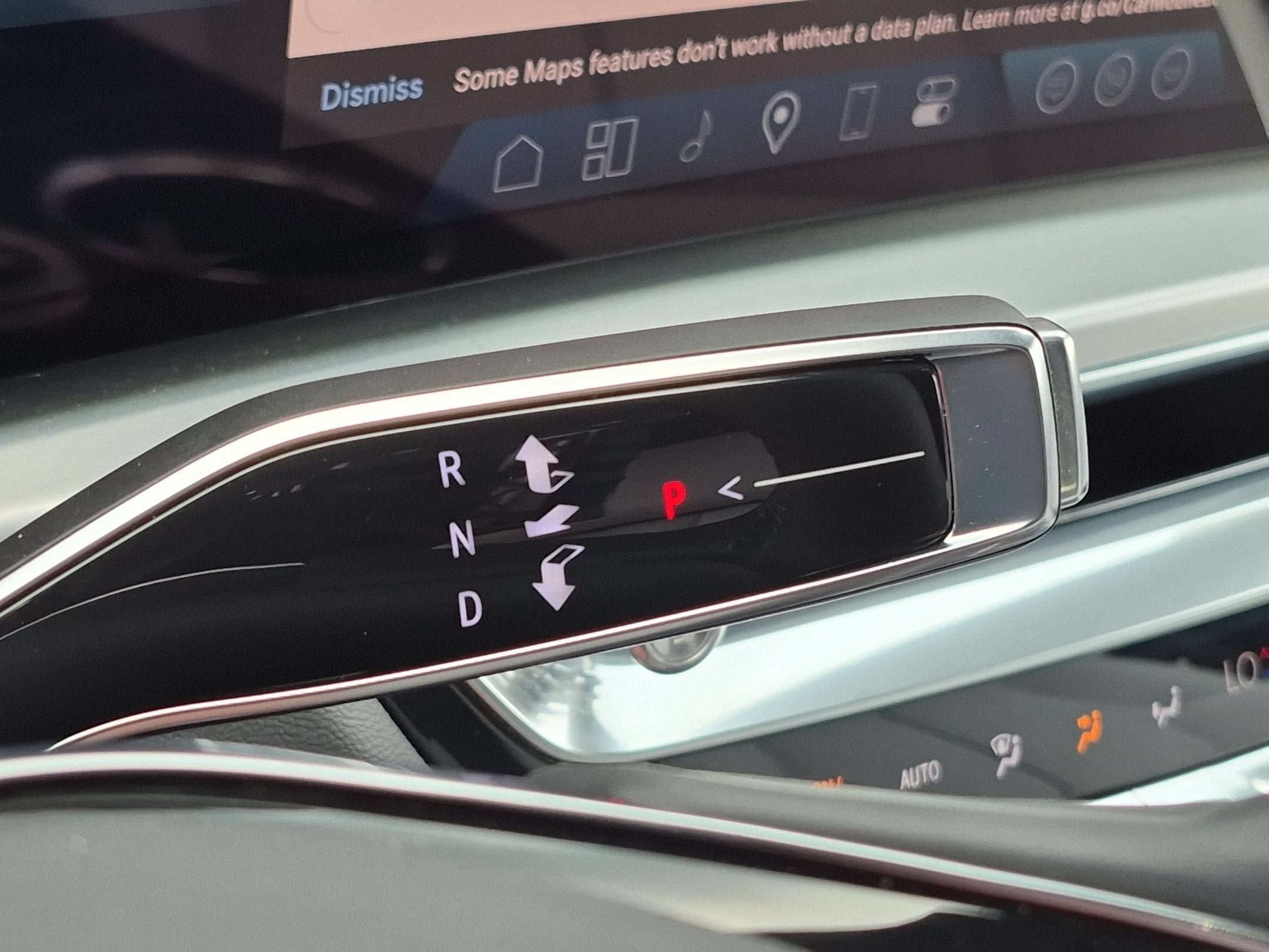2024 Cadillac LYRIQ Luxury 2