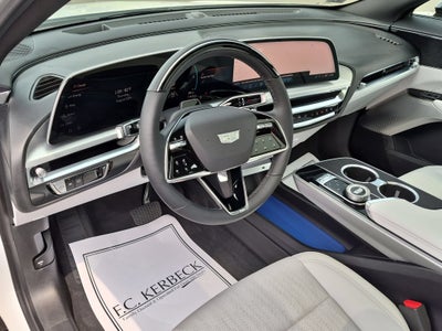 2024 Cadillac LYRIQ Luxury 2