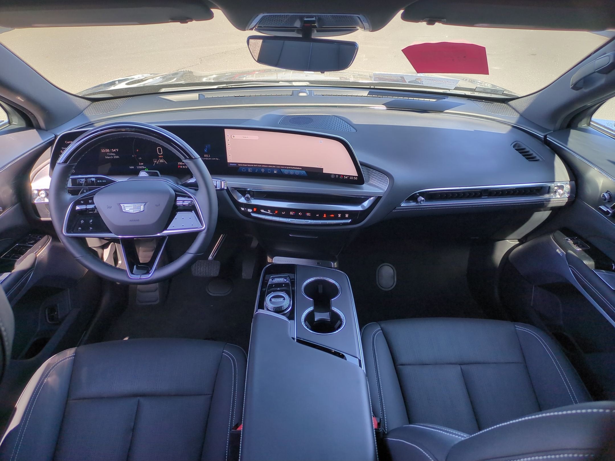 2024 Cadillac LYRIQ Luxury 3