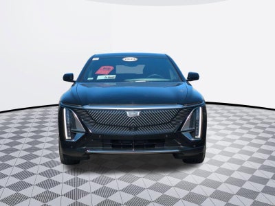 2024 Cadillac LYRIQ Luxury 3