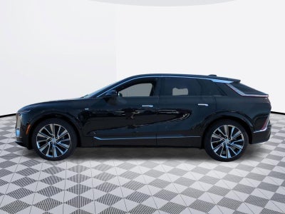 2024 Cadillac LYRIQ Luxury 3