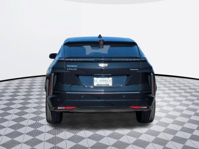 2024 Cadillac LYRIQ Luxury 3