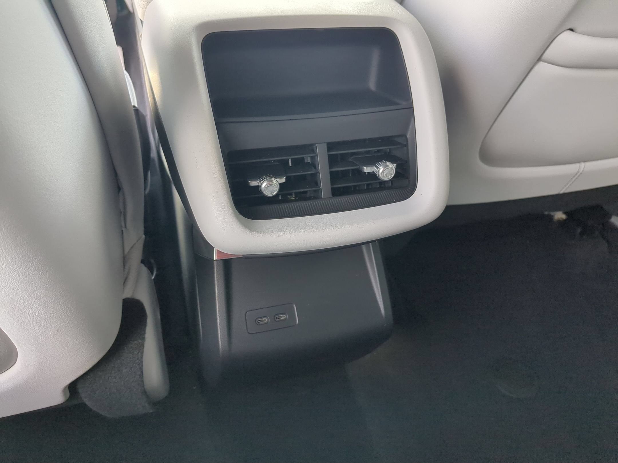 2024 Cadillac LYRIQ Sport 1
