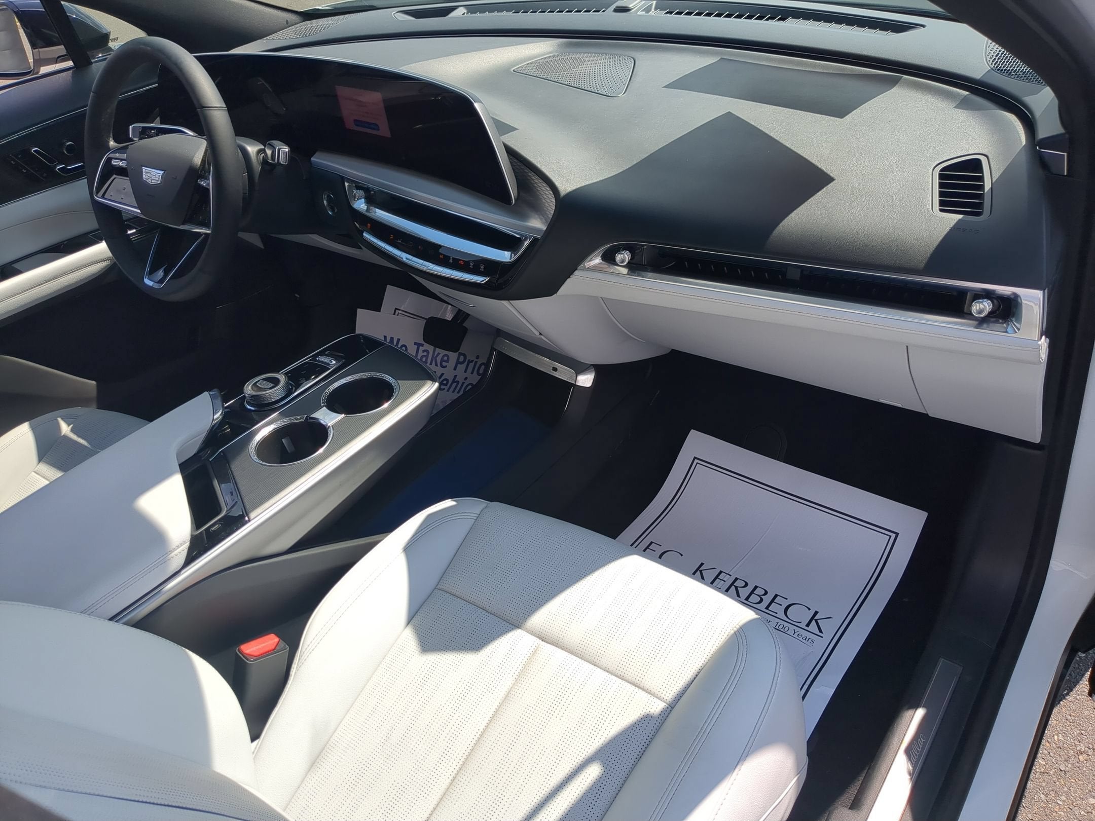 2024 Cadillac LYRIQ Sport 1