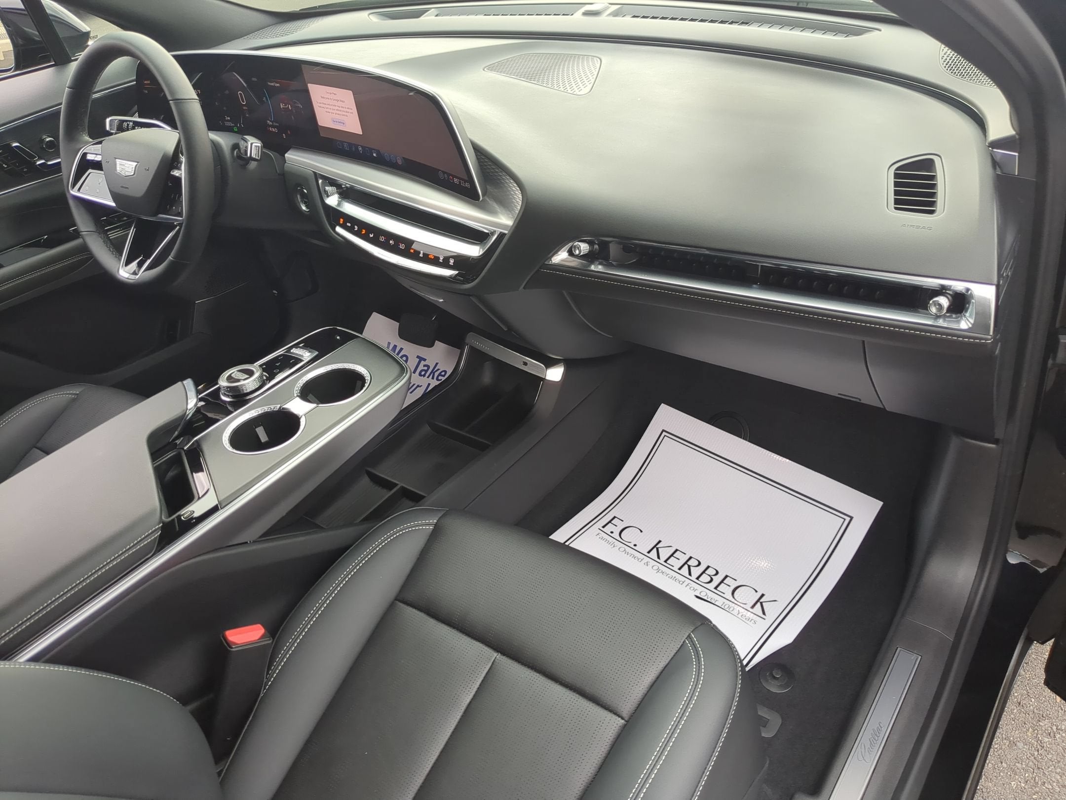 2024 Cadillac LYRIQ Sport 1