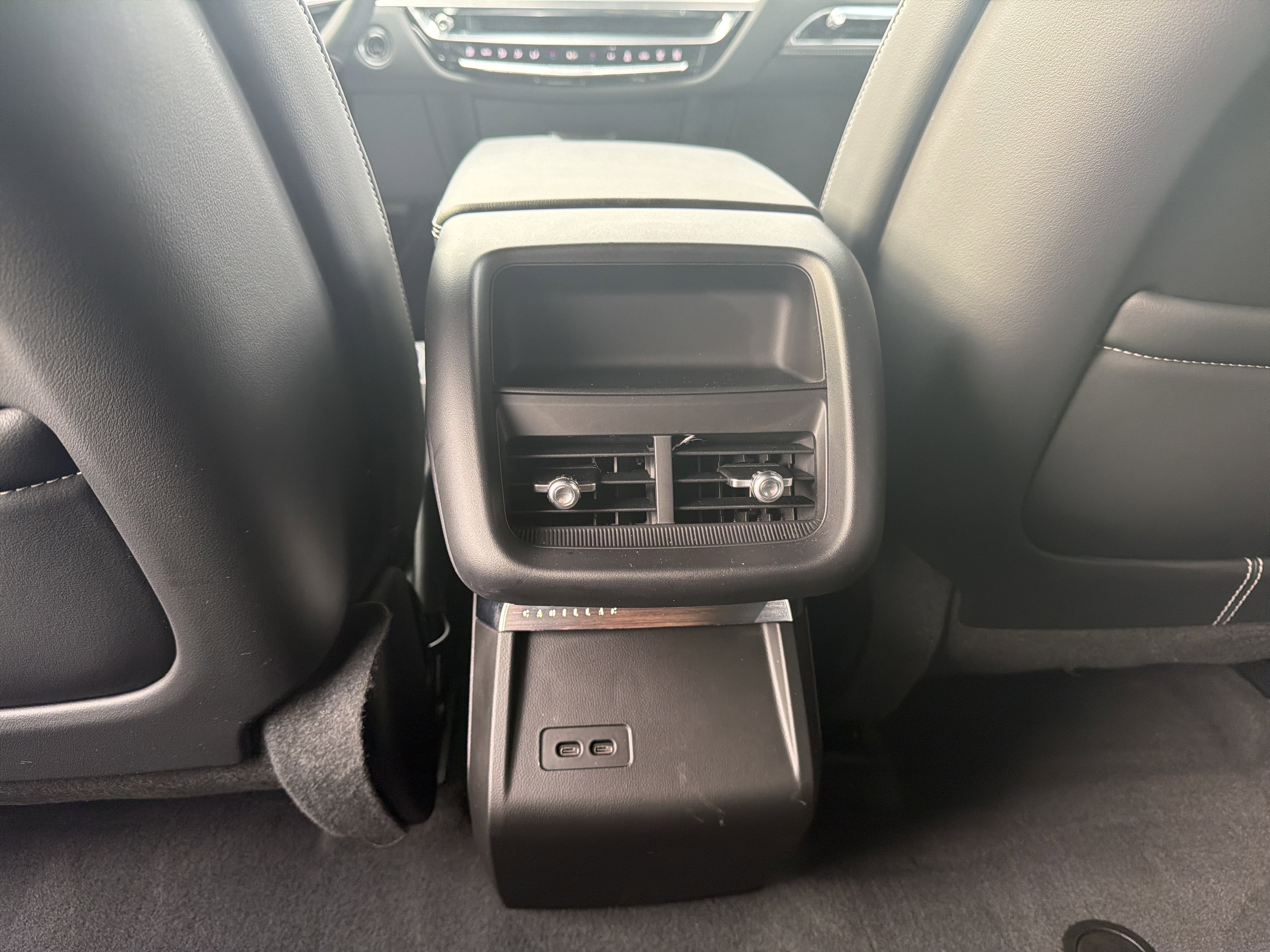 2024 Cadillac LYRIQ Sport 1