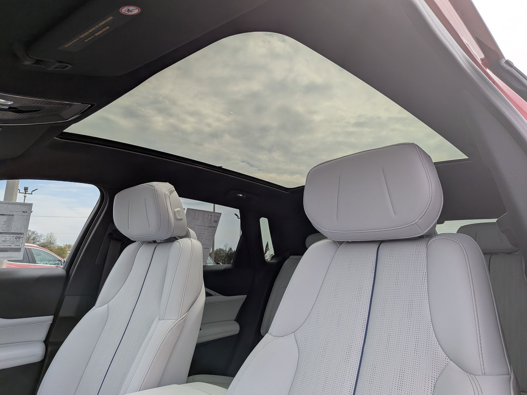 2024 Cadillac LYRIQ Sport 1